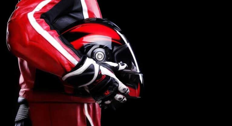 Motorcycle Helmets with Bluetooth and GPS: Top 5 Review