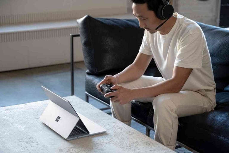 Can You Use The Microsoft Surface Pro For Gaming? [Does It Work?]