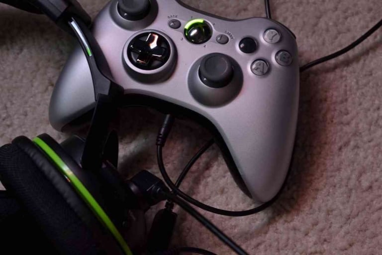 How To Keep Xbox Controller From Turning Off How Do You Keep Your Xbox One Controller From Turning Off? [Solved