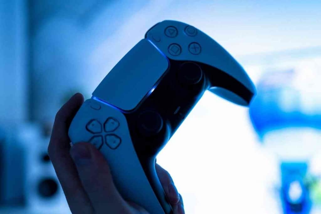 PS5 controller battery life: how long does it last and how to improve it