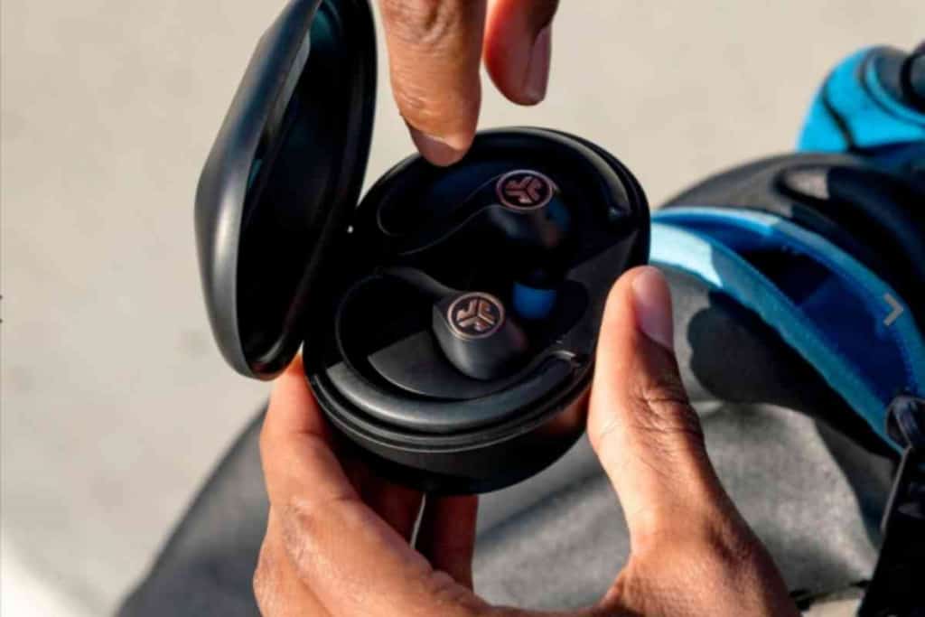 Why Does My Beats Flex Keep Disconnecting? (Answered!) The Gadget Buyer Tech Advice