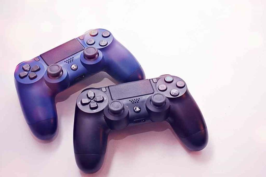 Ps4 controller deals blinking blue