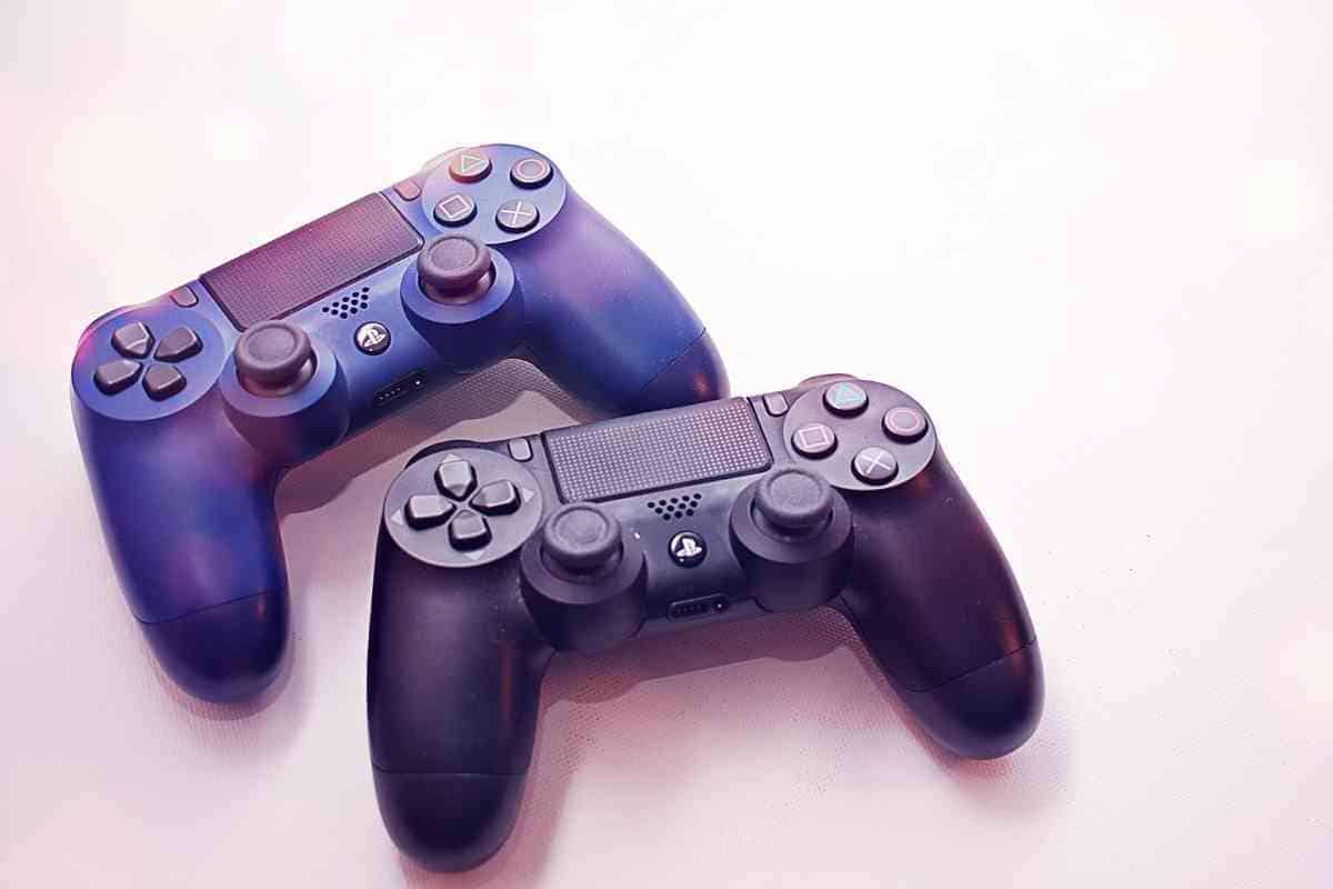 Why Is My PS4 Controller Flashing Blue And Not Connecting? - The Gadget