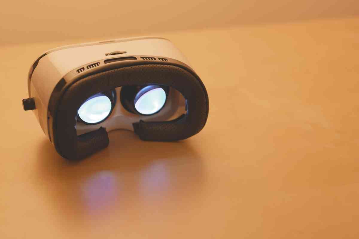 Does Oculus Quest 2 Come With Games? [SOLVED] The Gadget Buyer Tech