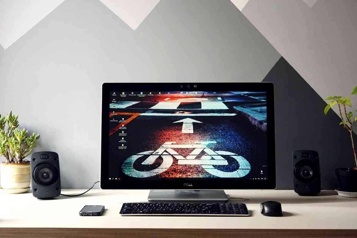 Do Dell Monitors Have Speakers? The Gadget Buyer Tech Advice