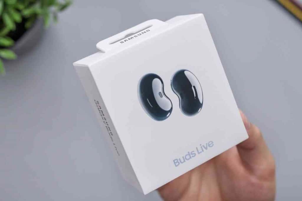Galaxy Buds Not Charging Solutions In Seconds 1 Galaxy Buds Not Charging [Solutions In Seconds!]