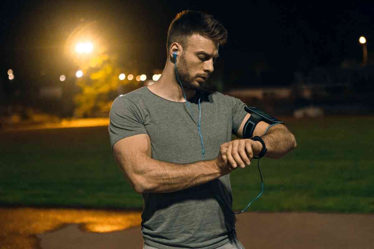 Can I Charge My Garmin With A Cell Phone Charger? Safely? The Gadget