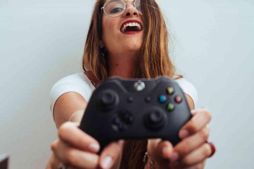 How Many Amazon FireSticks Can You Have On One Account? - The Gadget