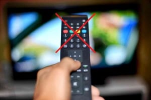 4 Steps To Connect A TCL TV To Wifi Without A Remote - The Gadget Buyer