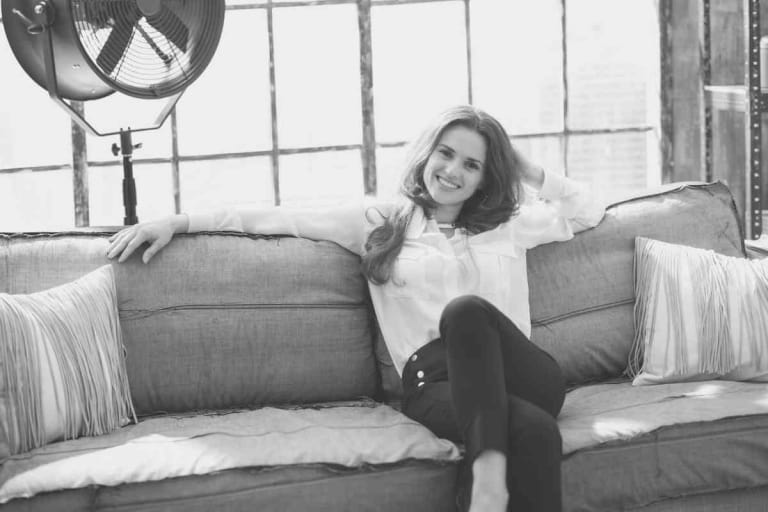 Where Is The Camera On A Samsung Smart TV? [It Matters!] The Gadget