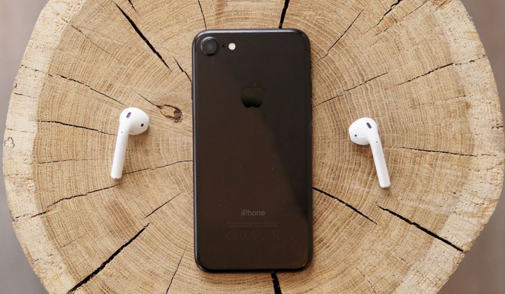 Iphone and airpods 