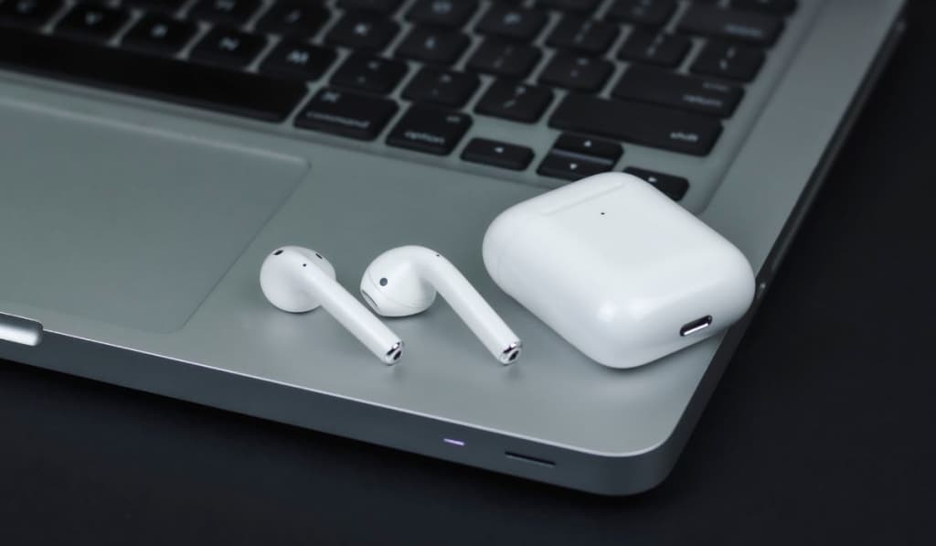 Laptop and airpods