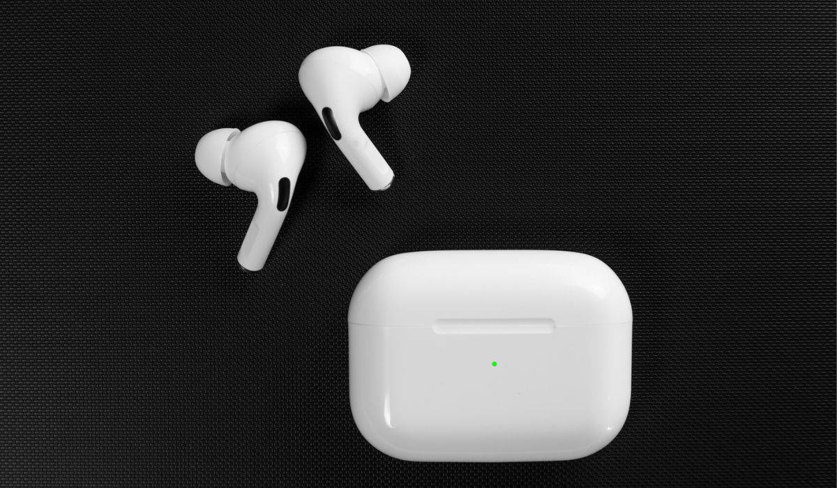 AirPods Sleep Mode Do AirPods Pro Go To Sleep? The Gadget Buyer