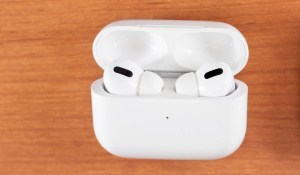 AirPods Pro Case Not Charging: 5 Quick Solutions - The Gadget Buyer