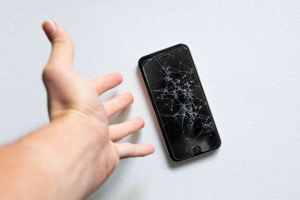Where Can I Sell Broken iPhones 1 1 Where Can I Sell Broken iPhones? The 4 Best Places
