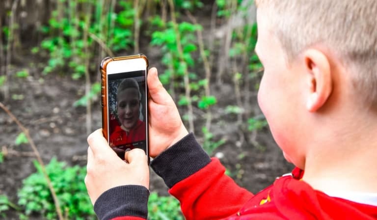How To Track Your Child’s iPhone Without Them Knowing