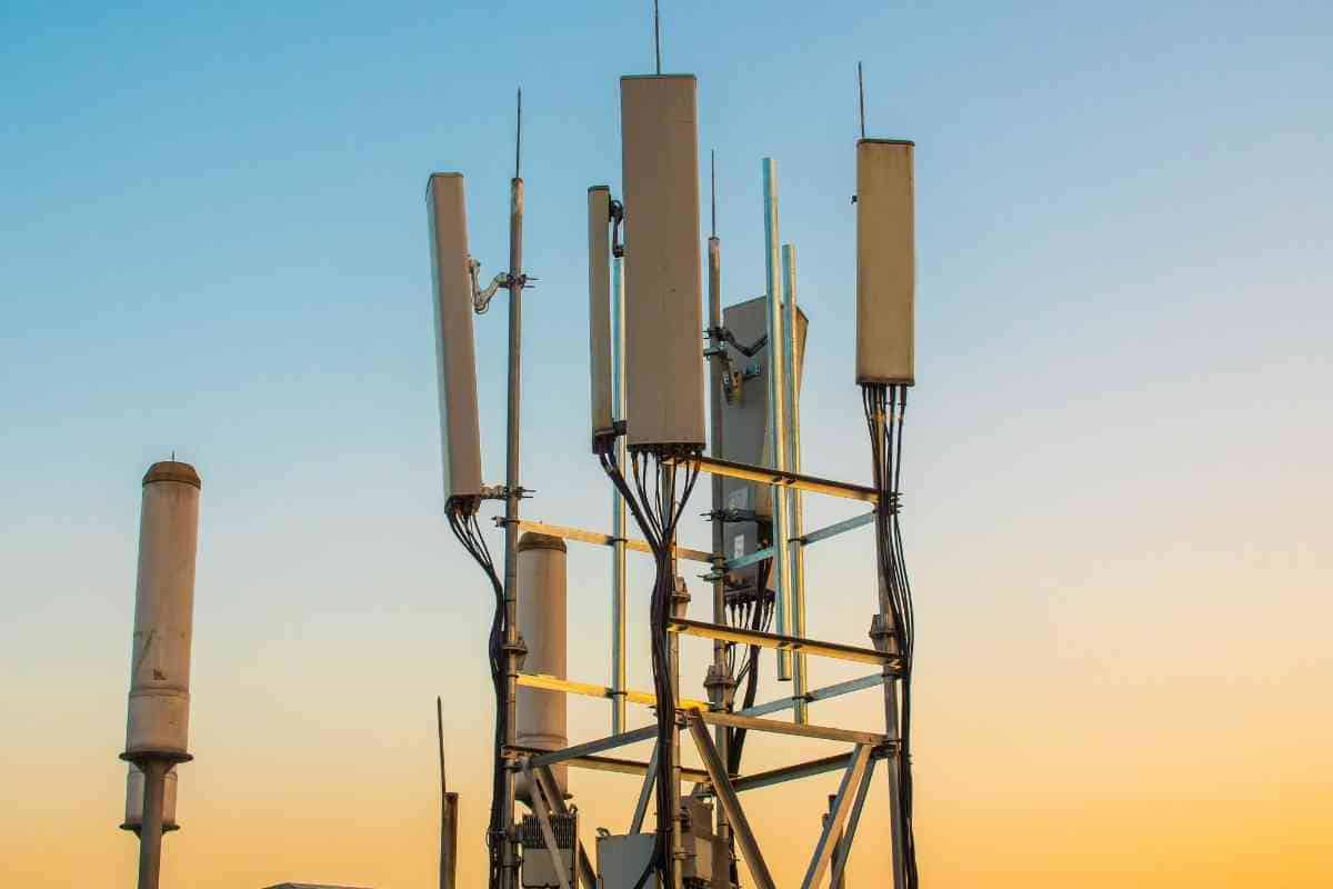 Does Boost Mobile Use Verizon Towers? Answered & Explained! The Gadget Buyer Tech Advice