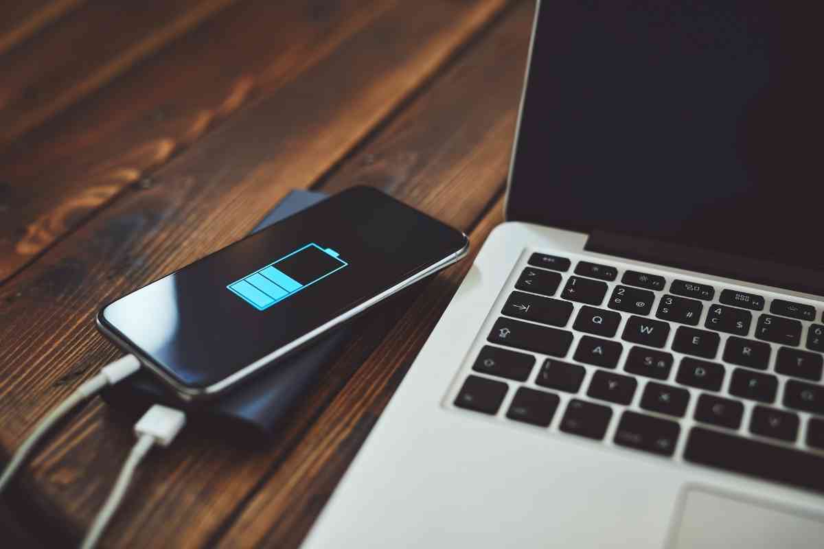 Why Is My IPhone Battery Yellow Instead Of Green? The Gadget Buyer