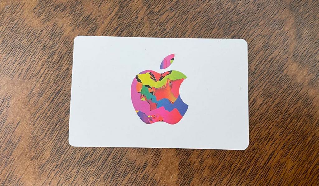 Apple Store Gift Card on Table