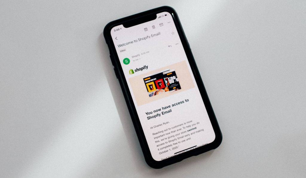 How To Find Archived Emails On iPhone & Unarchive Them 1 Email How To Find Archived Emails On iPhone & Unarchive Them