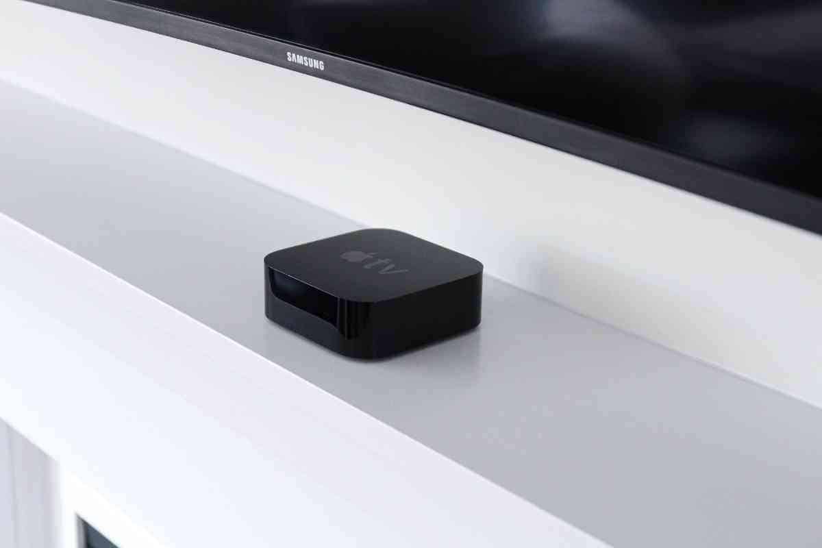 how-do-you-get-apple-tv-on-older-lg-smart-tvs-the-gadget-buyer