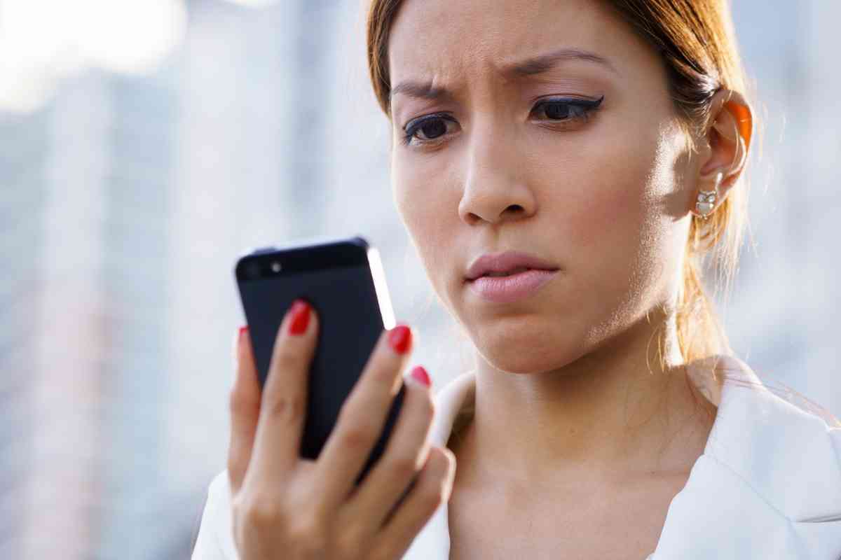 IPhone Jumping From Screen To Screen? Try These 5 Troubleshooting Steps