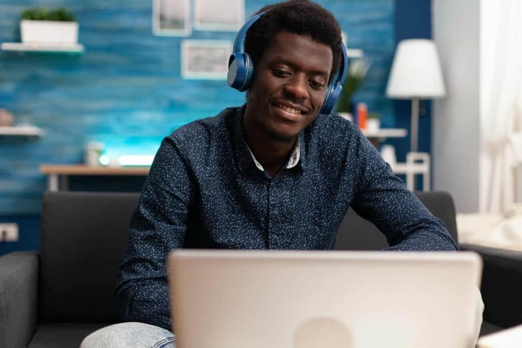 Which Headphones Can Connect To 2 Devices The Gadget Buyer