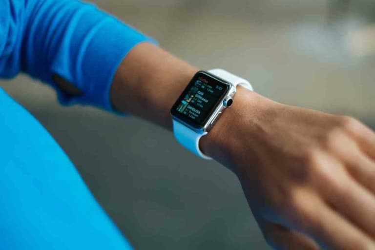 5 Ways To Text On An Apple Watch Without An iPhone