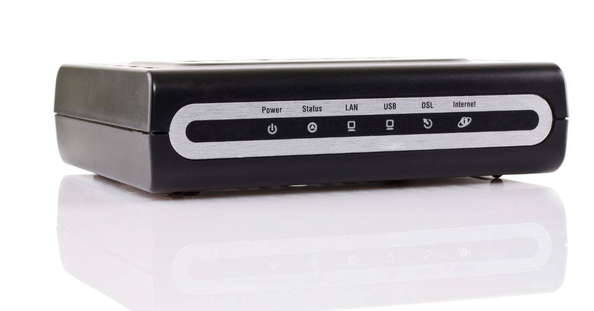 Modem Vs Router What's The Difference And Why Does It Matter? The