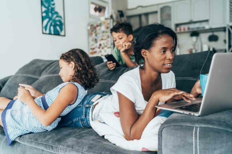 How Many Devices Can You Use On A Spotify Family Plan? The Gadget