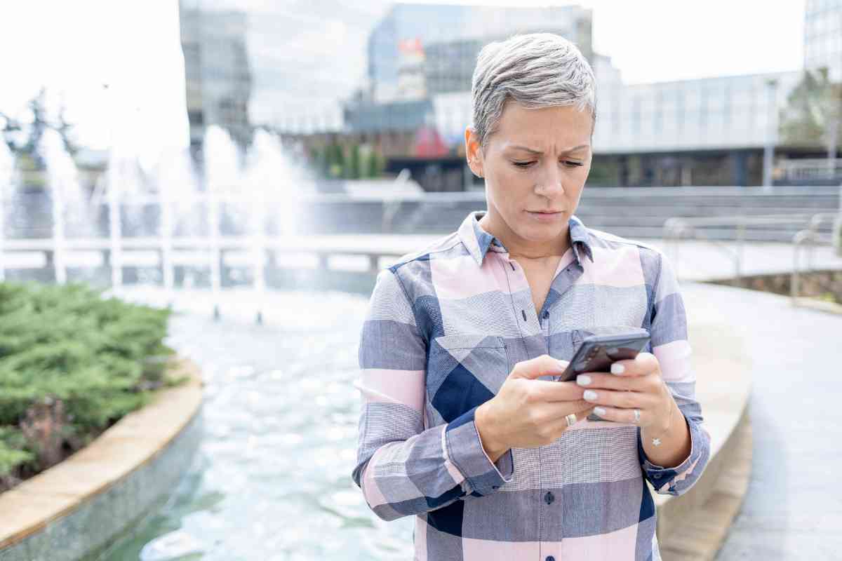 3 ways to stop your iphone downloading apps by itself the gadget